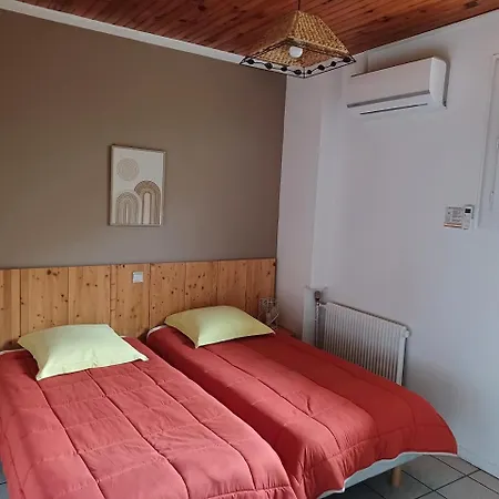Le Catalogne, Bel F3 Avec Jardin, Acces Direct Piscine, Garage *